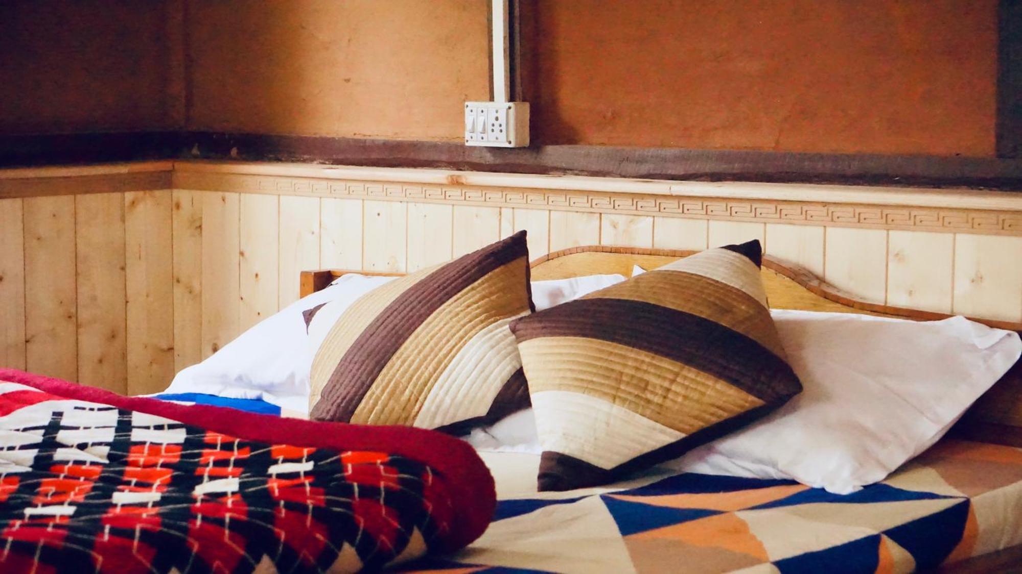 بيت شباب Wake In Himalayas بيلينغ المظهر الخارجي الصورة