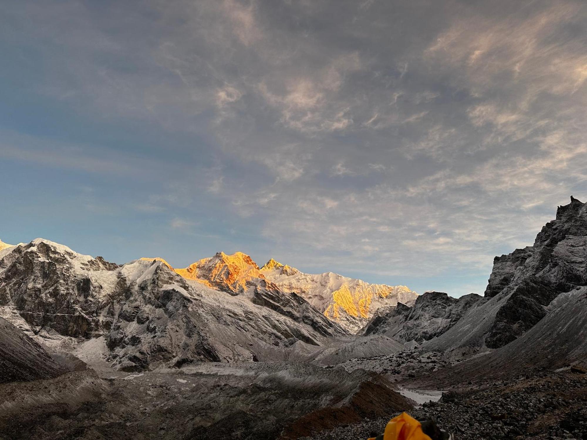 بيت شباب Wake In Himalayas بيلينغ المظهر الخارجي الصورة